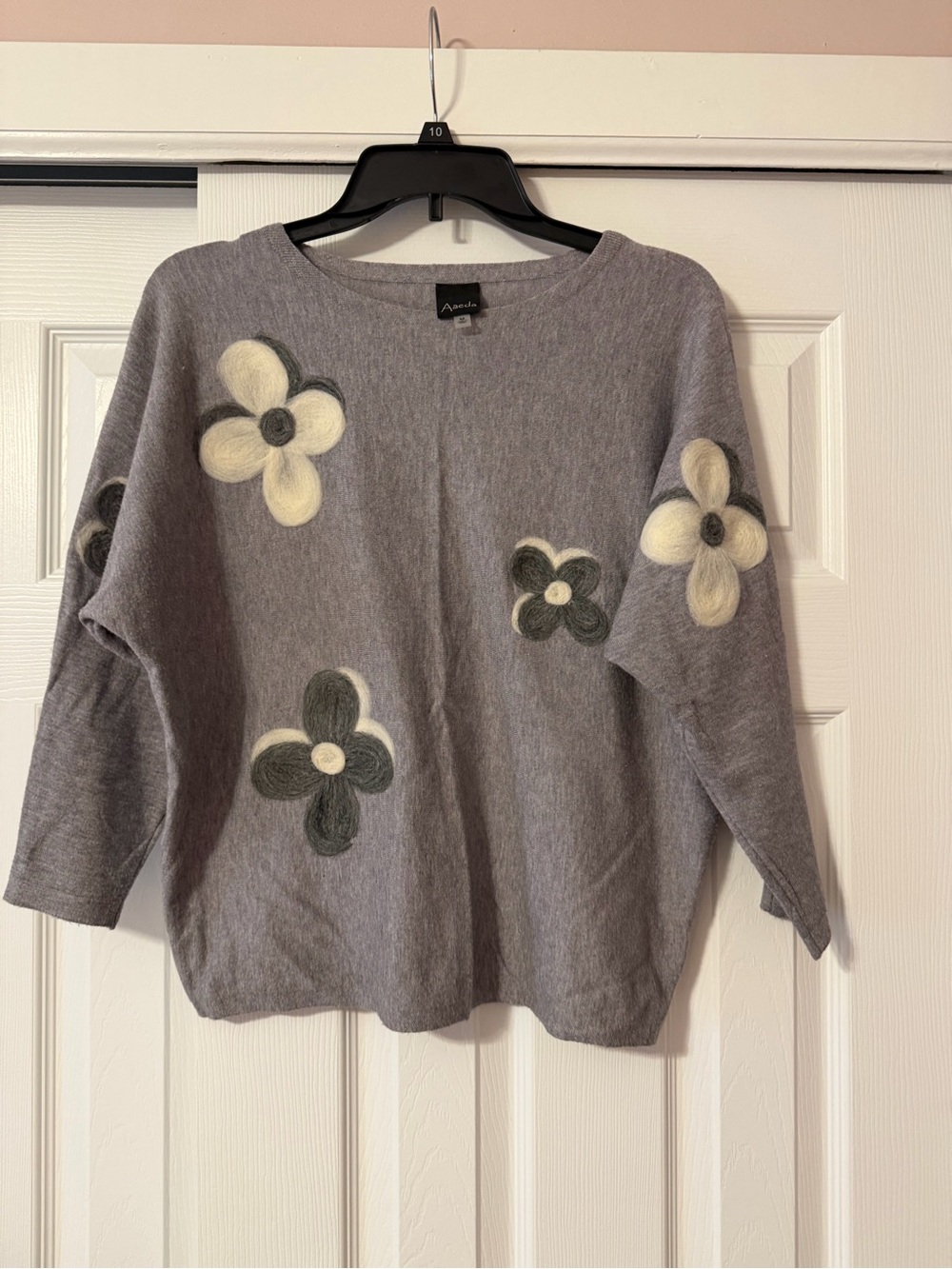 Avenue Gray Crewneck Sweater with Cream & Dark Gray Floral Appliqués